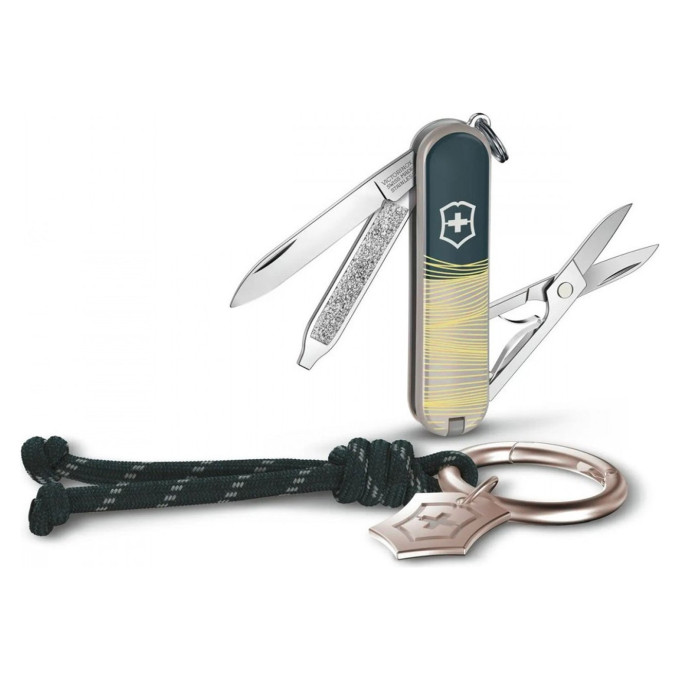 Складной нож VICTORINOX CLASSIC SD NEW YORK STYLE 0,6223.E223